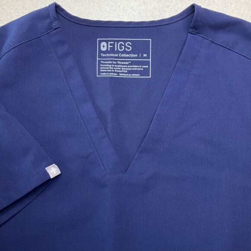 Figs Scrbs Top Casma‎ Medium Navy Blue